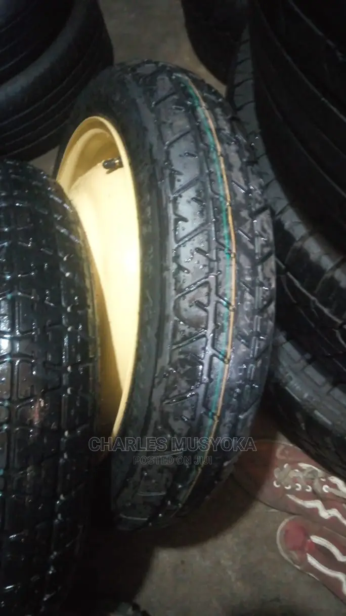 Spare Tyres Donut Tyres for Filder,Axial Cars Size 16 and 15