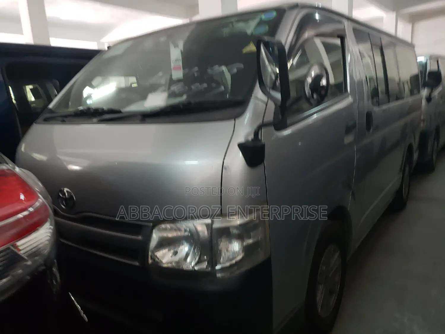 Hiace 7L Manual DIESEL 2015 Model