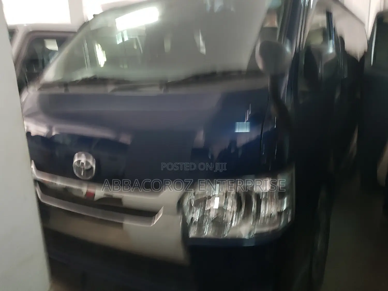 Hiace 7L Manual DIESEL 2015 Model