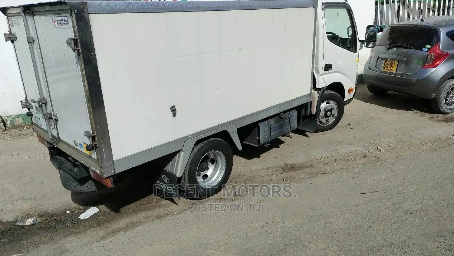 Toyota Dyna Freezer Body