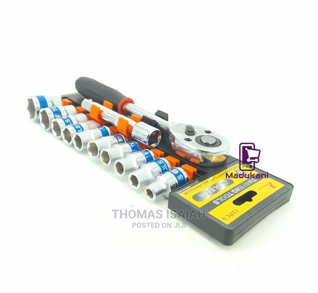 12pcs Socket Wrench Box Spanner Set With Ratchet Handle 5 In - thumbnail 3