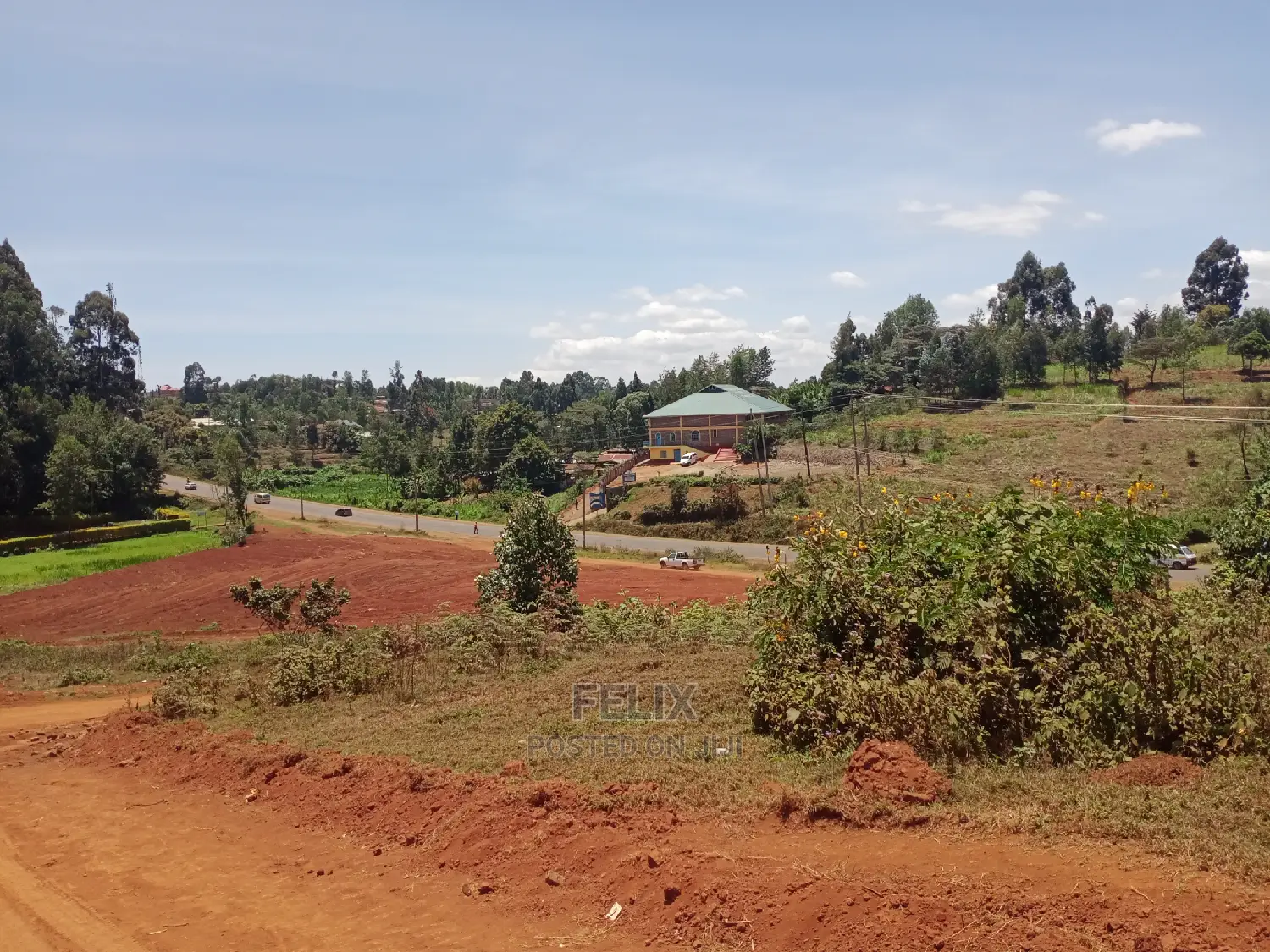 Half Acre Touching Karatina Dual Carriage