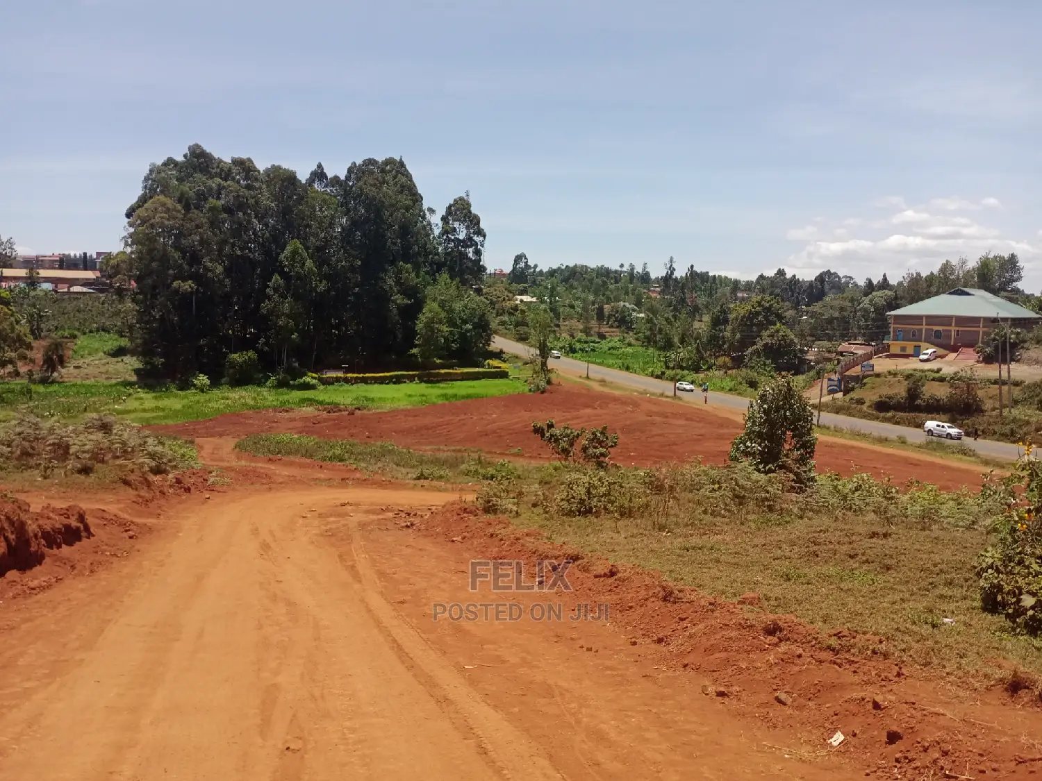 Half Acre Touching Karatina Dual Carriage