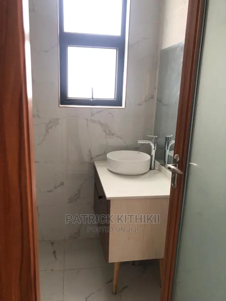 3bdrm Apartment in Apple Tree, Hotel 67 Area for rent