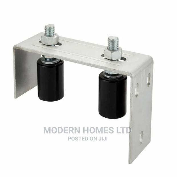 Sliding Gate Guide Bracket With Nylon Roller - thumbnail 3