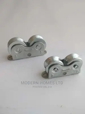 Modern Homes Double Heavy Duty Sliding Gates Wheels