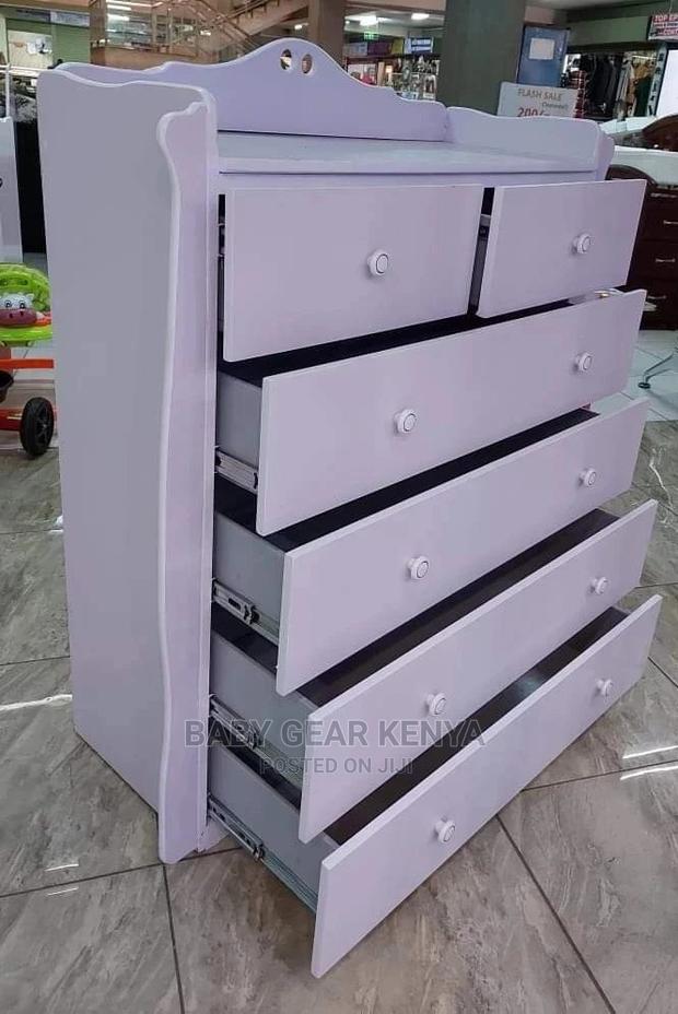 Deluxe Chest of Drawers With Rails - main view