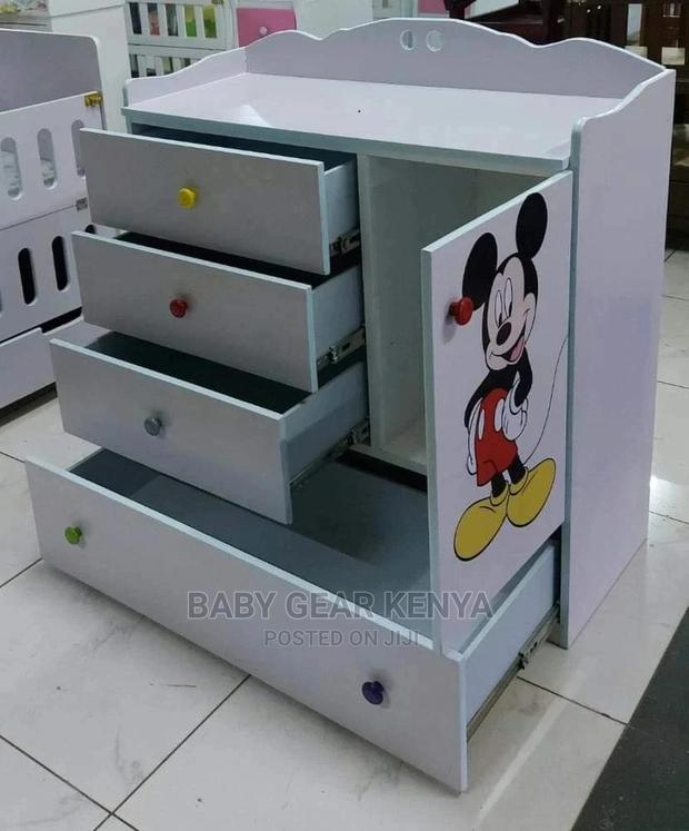Chest of Drawers