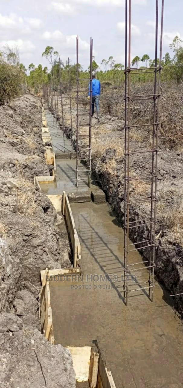 Perimeter Wall Privacy Screen Installation - thumbnail 4