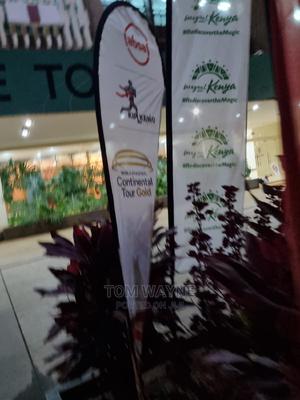 Corporate Tear Drop Flags and Stand 3.5m - thumbnail 2