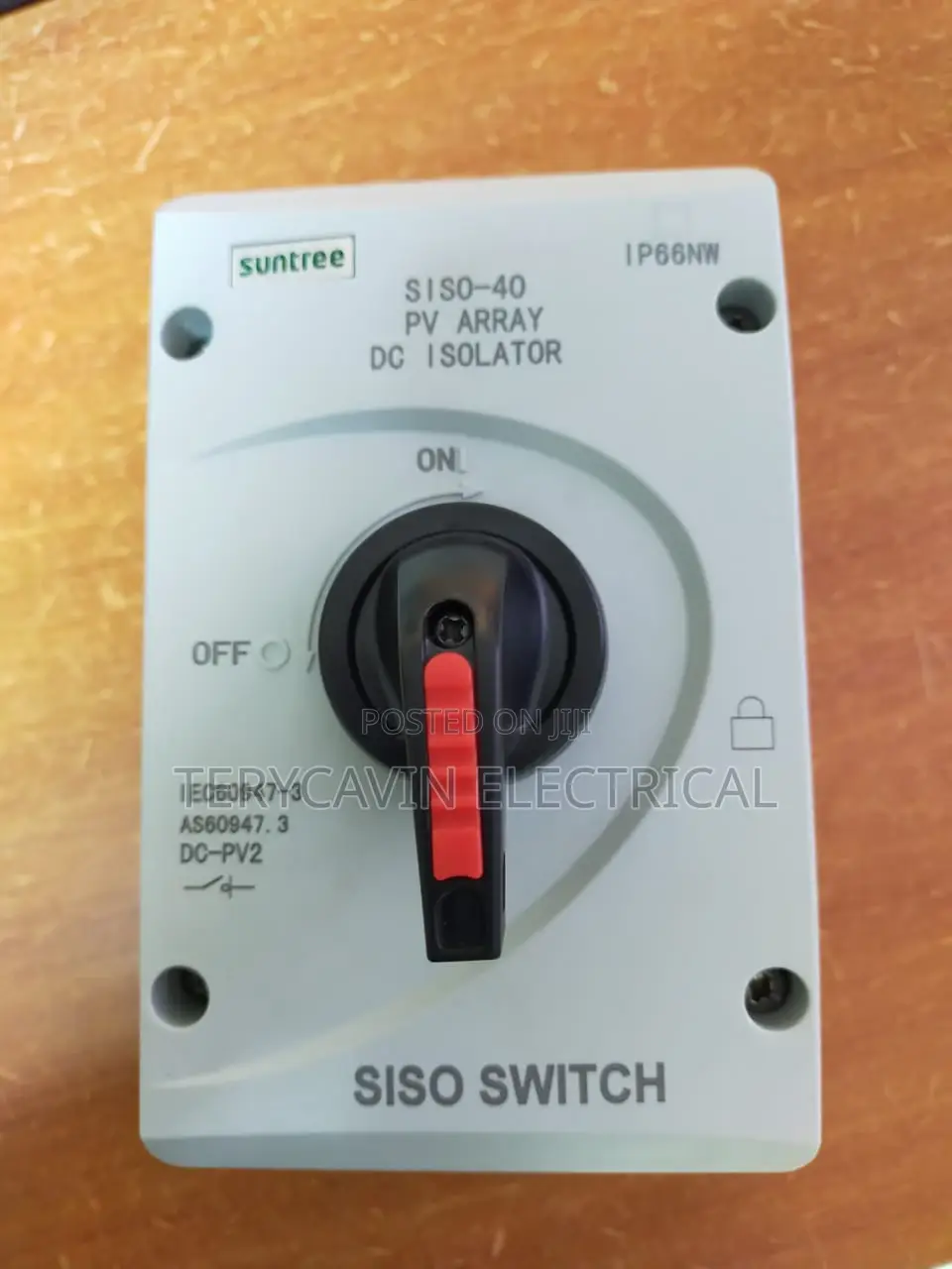 DC 32amps Disconnecting Switch