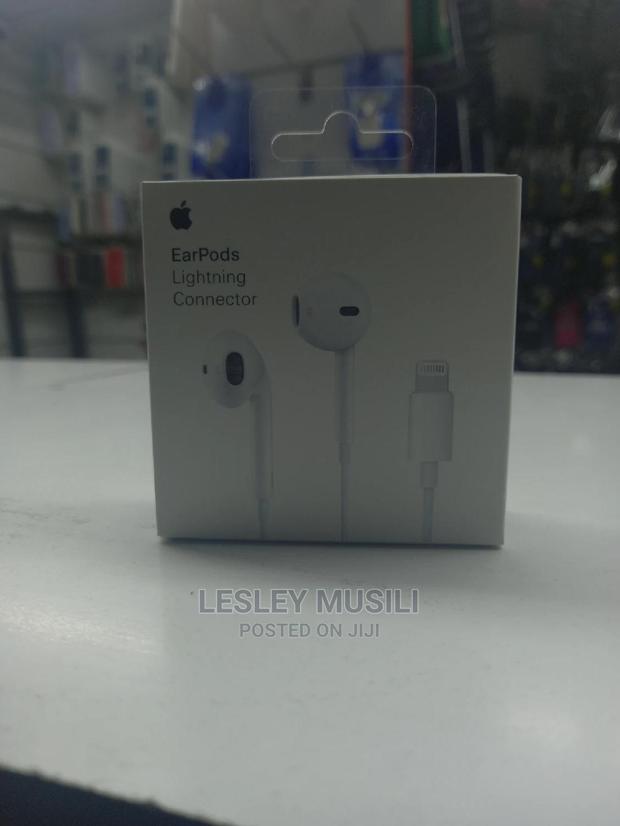 Original iPhone Earphones - thumbnail 2