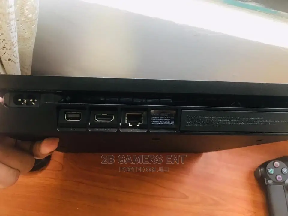 Slim Clean Pre Owned Ps4