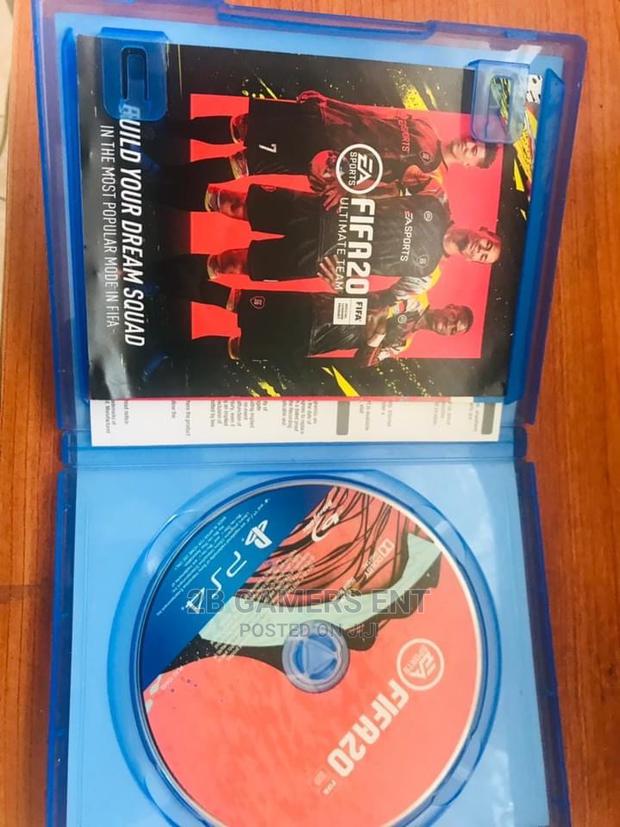 Slim Clean Pre Owned Ps4 - thumbnail 8