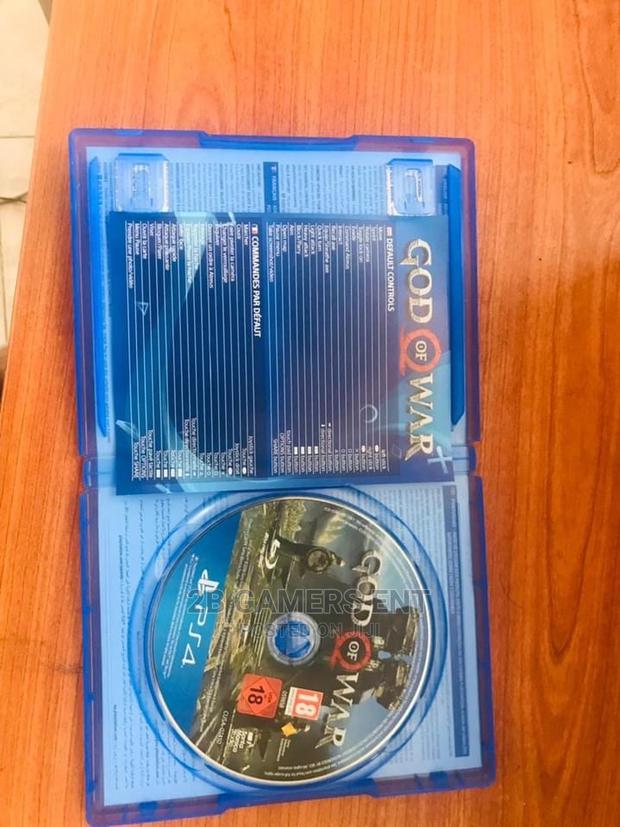 Slim Clean Pre Owned Ps4 - thumbnail 7