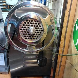 Powerful Meat Mincer M32 - thumbnail 2