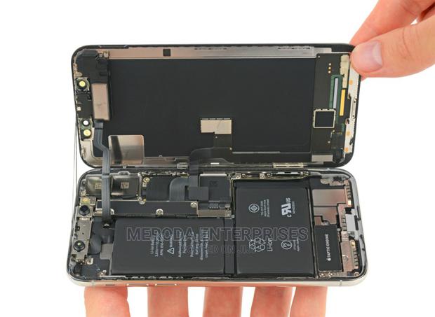 iPhone X Original Battery - main view
