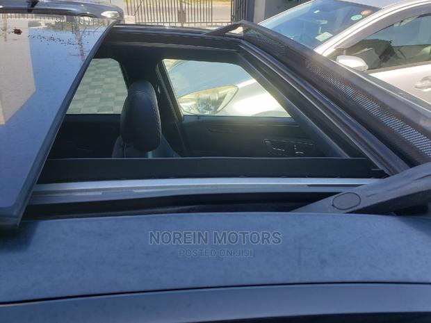 Mercedes-Benz E250 2015 Black - thumbnail 13