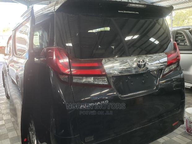 Toyota Alphard 2016 Black - thumbnail 7