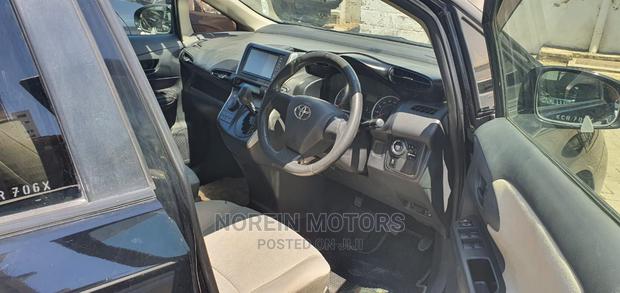 Toyota Wish 2012 Matt Black - thumbnail 3