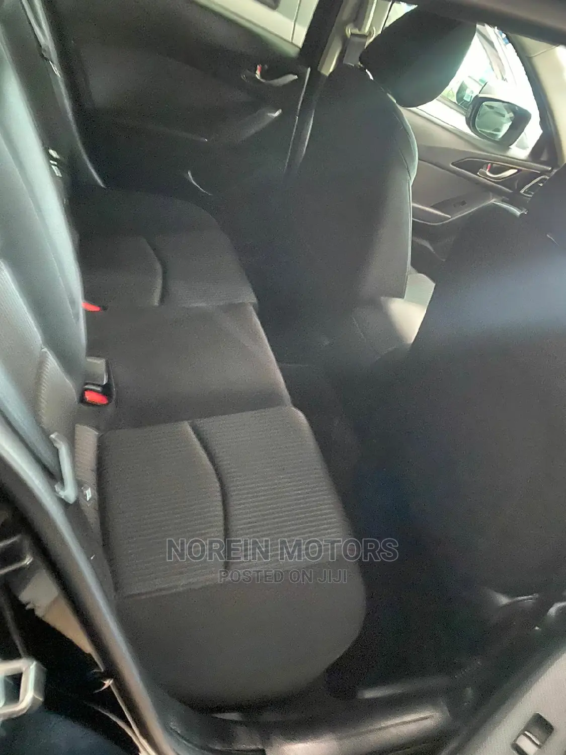 Mazda Axela 2015 Black
