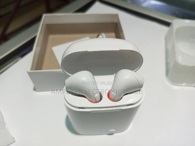 I7 Wireless Bluetooth Ear Pods - 5-6hrs Play Time