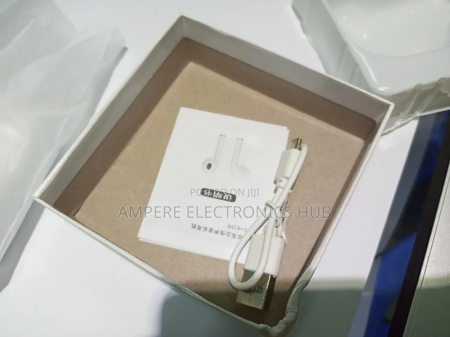 I7 Wireless Bluetooth Ear Pods - 5-6hrs Play Time