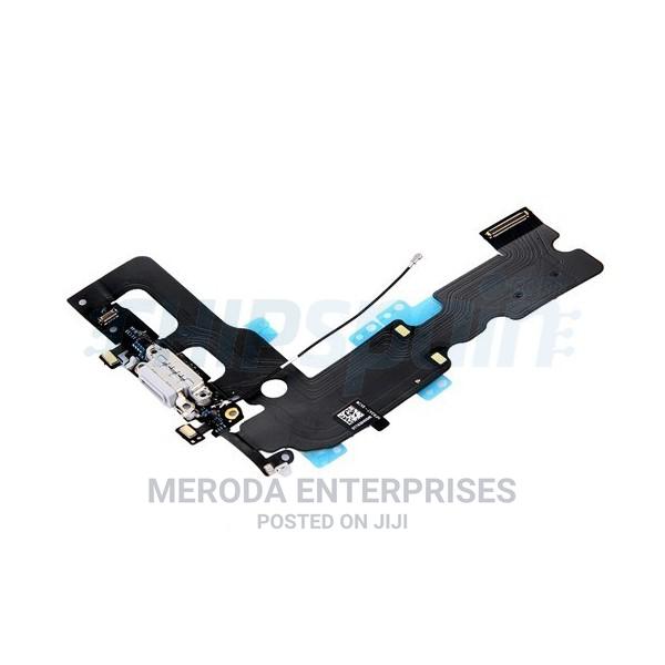 iPhone 7 Plus Charging Plate - thumbnail 3