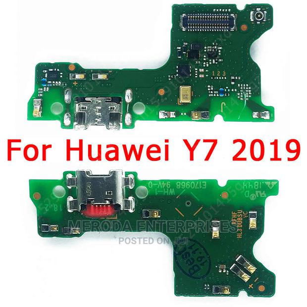 Huawei Y7 Prime (2019) Charging Plate - main view