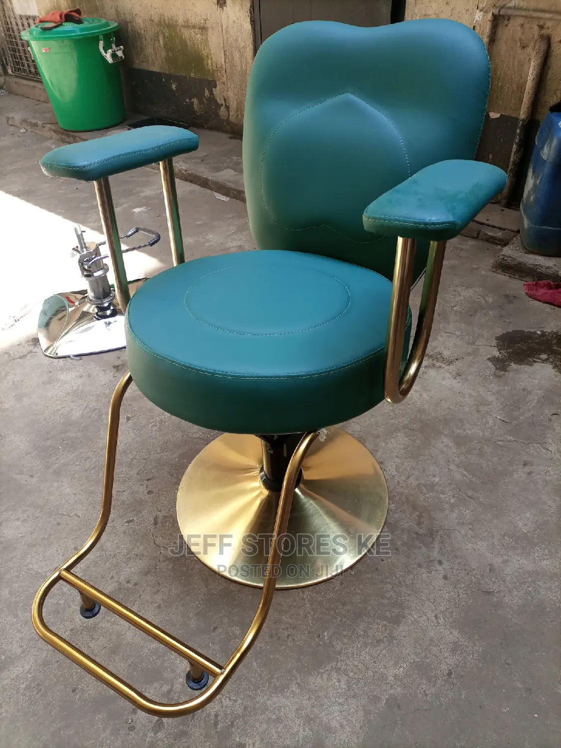 Black or Green Styling Chairs