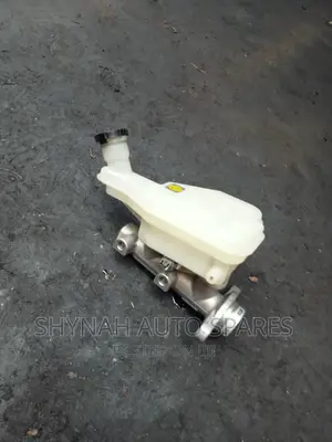 Brake Master Cylinder Nissan Tiida