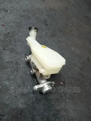 Brake Master Cylinder Nissan Tiida