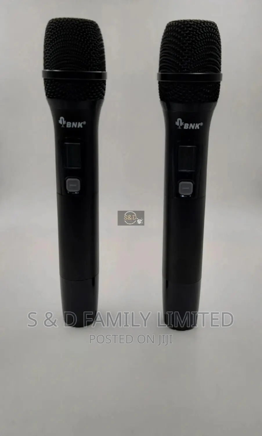 BNK IS 20 Wireless Microphone