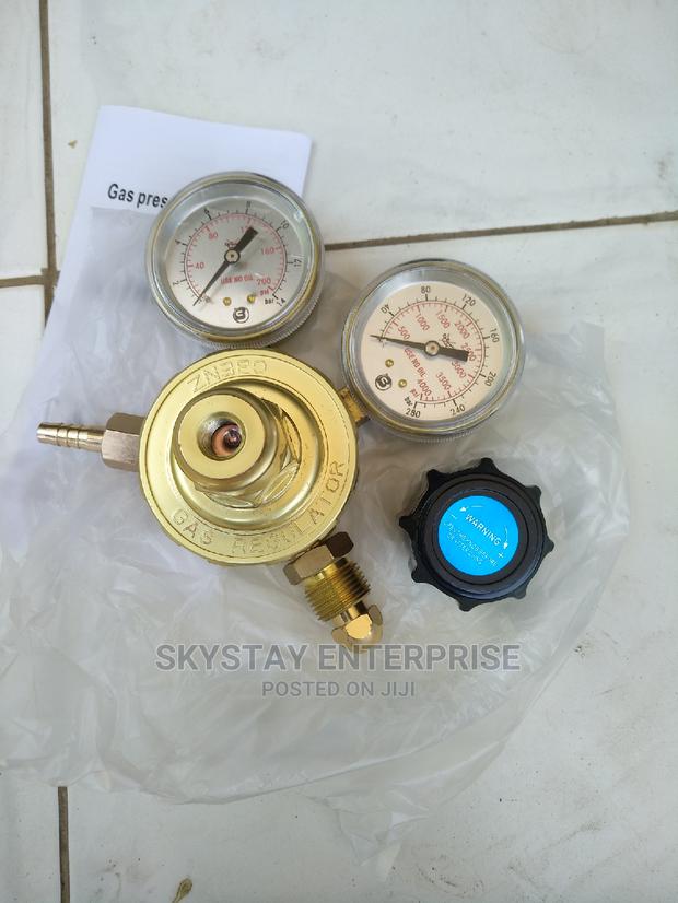 Industrial Oxygen Regulator - thumbnail 2