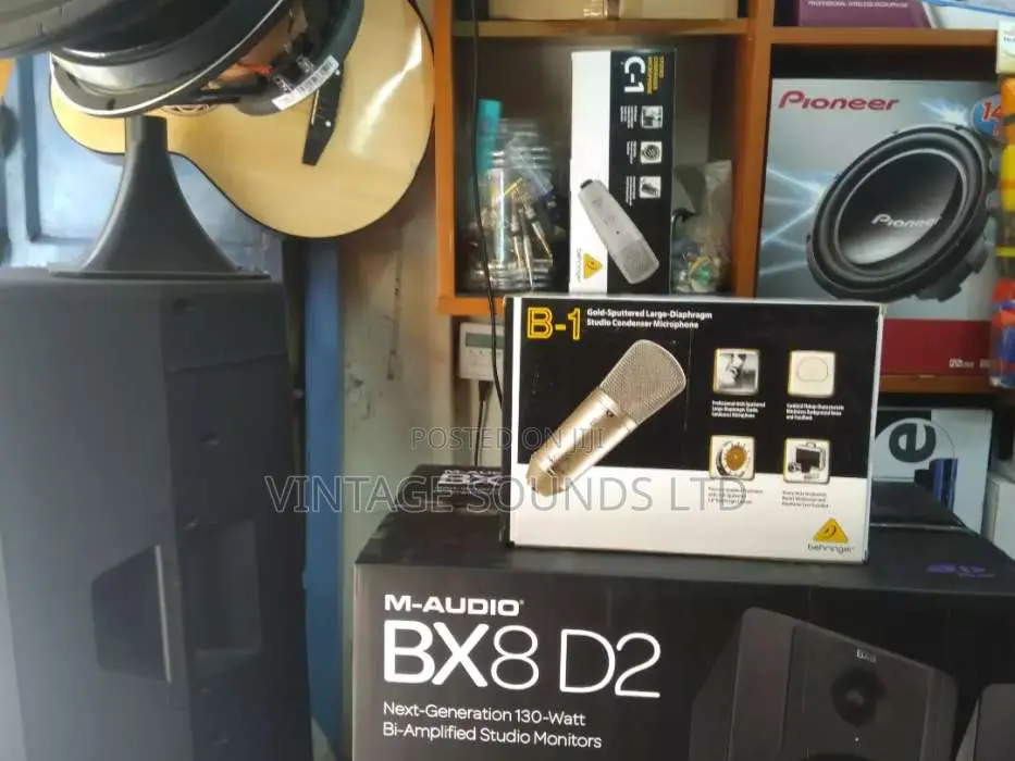 Studio Microphone Behringer B 1