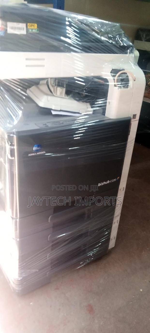 Konica Minolta Bizhub C 220 Copier Machine - main view