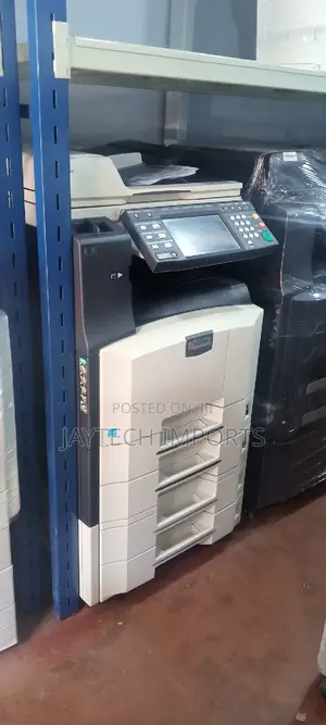 Kyocera Km 2560 Copier Machine