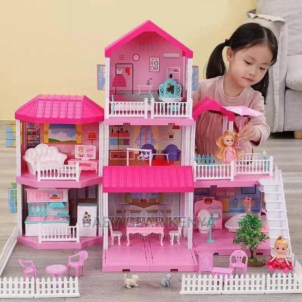 Doll House/Kid's Doll House - main view
