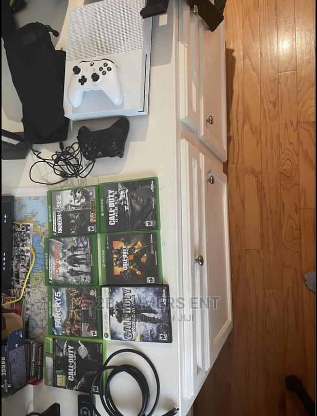 X Box 1 S , EX UK - thumbnail 2