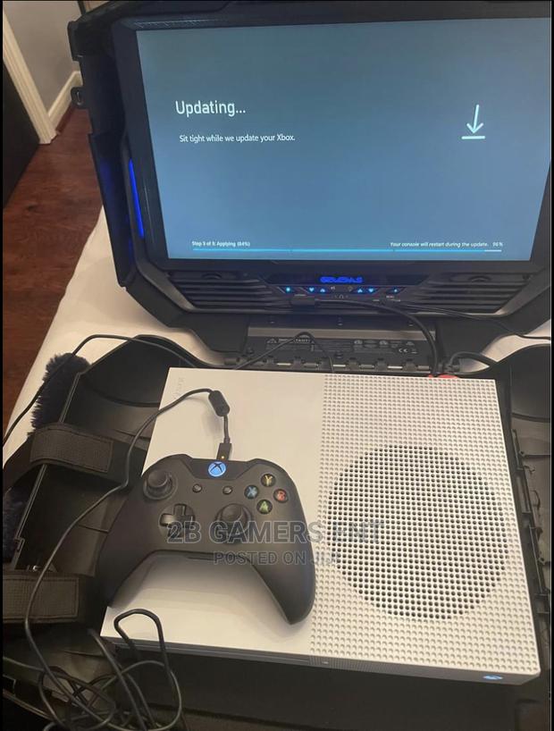 X Box 1 S , EX UK