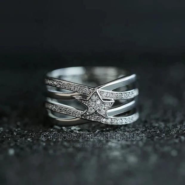 Beautiful Engagement Rings - thumbnail 3
