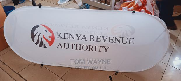 Pop-Up Banners, Double Sided Oval Banners - thumbnail 3