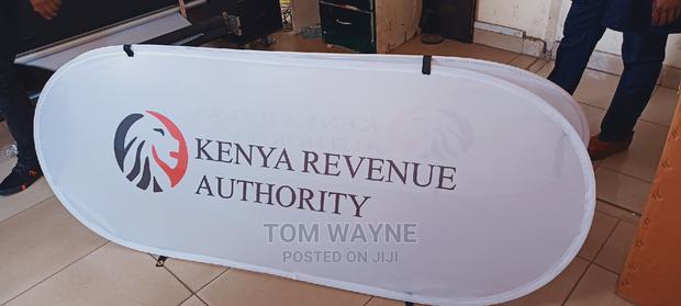 Pop-Up Banners, Double Sided Oval Banners - thumbnail 5