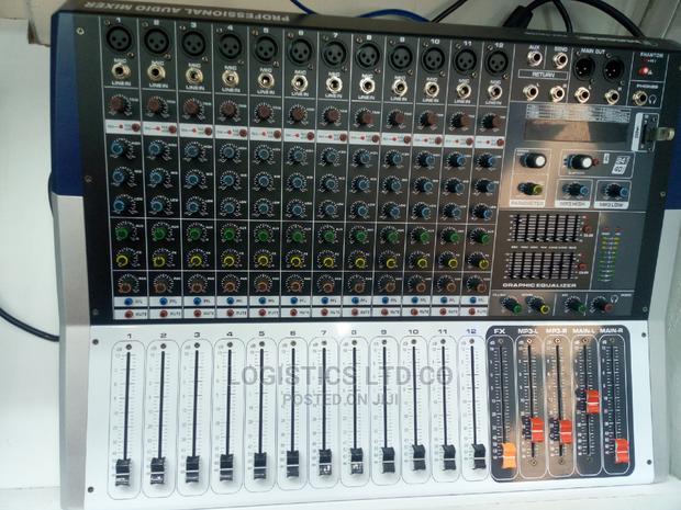 Powered Pro Mixer 12channels 2000watts - main view