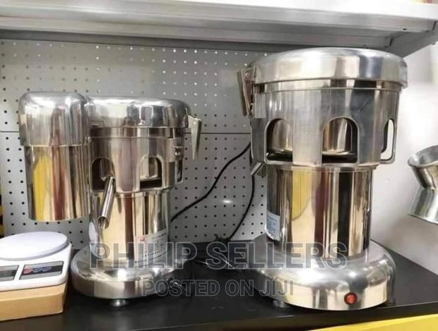 Commercial Grade Blender Fruit Juicer and Vegetable Extracto - thumbnail 4