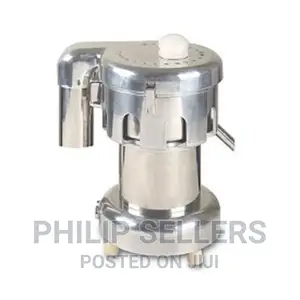 Commercial Juice Extractor