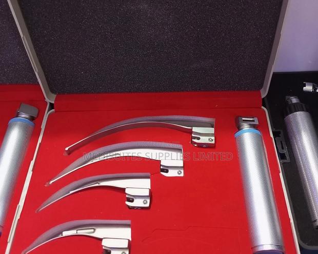 Laryngoscopes Blades