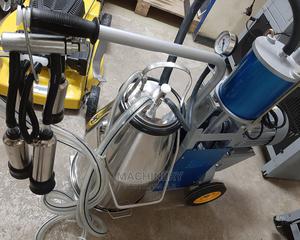 Milking Machine for Single Cow - thumbnail 2