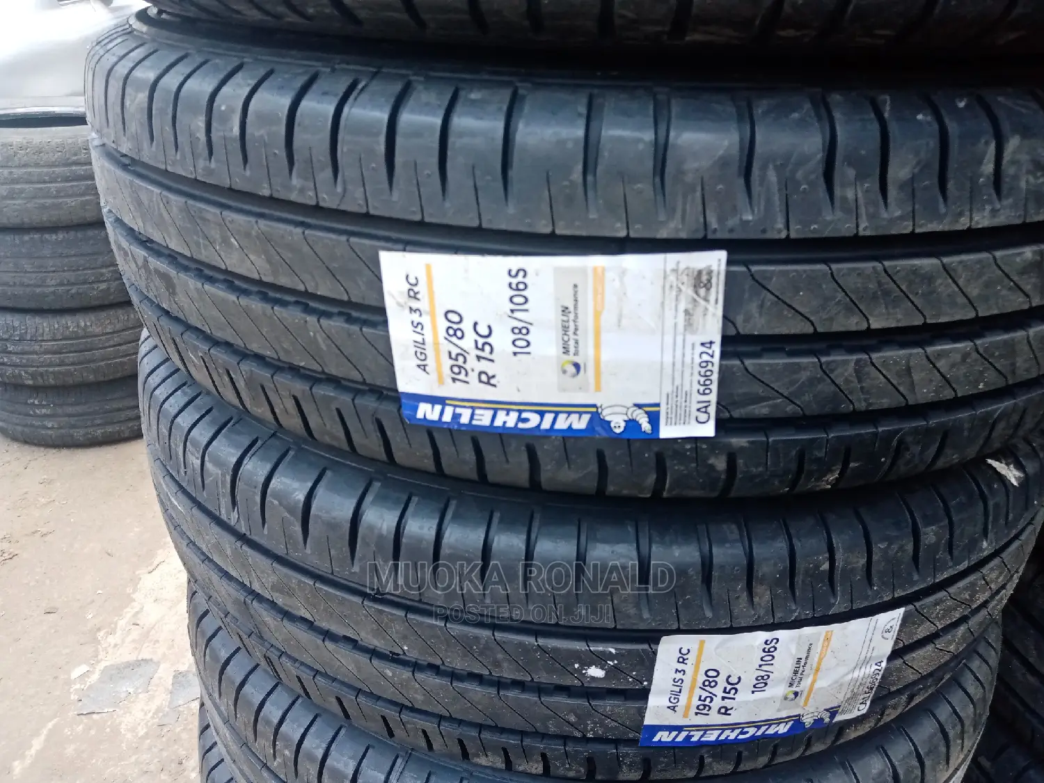 195/80r15c MICHELIN TYRE (Agilis 3 Rc
