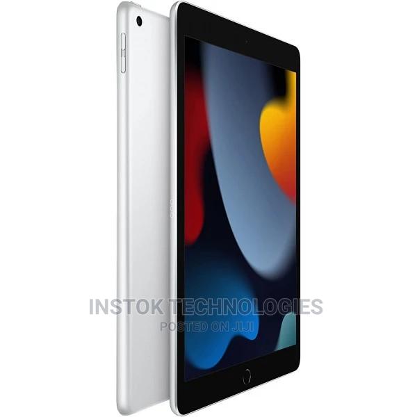 New Apple iPad 9.7 64 GB Gray - main view